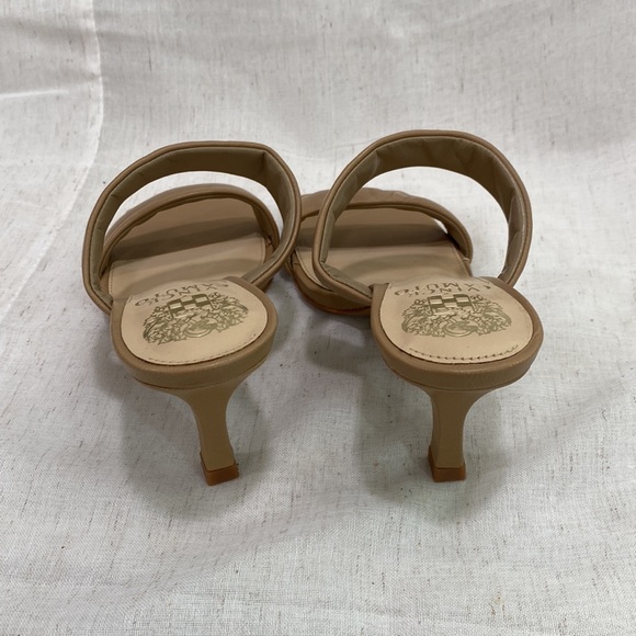 Vince Camuto Heels - Picture 3 of 4